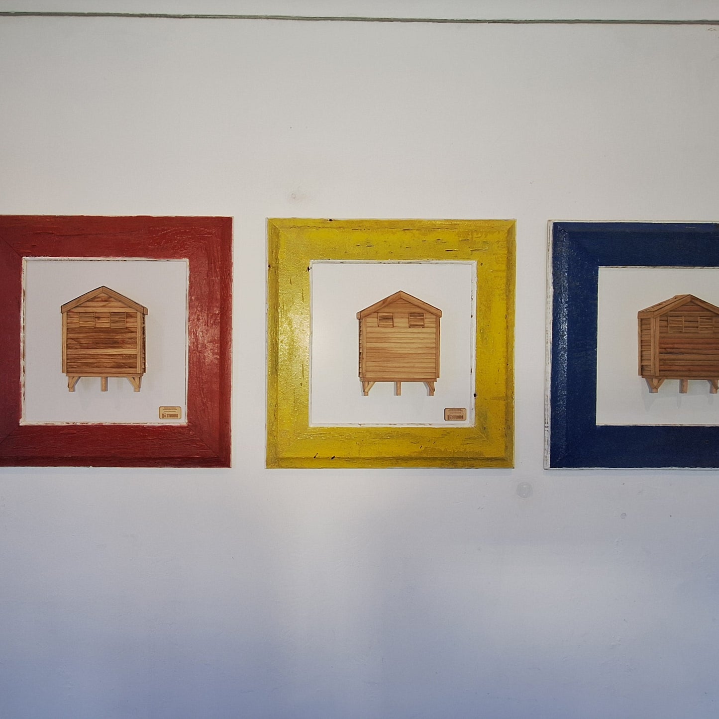 BEACH HUT RELIEF (Adriaan Oberholzer)